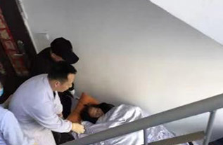 察雅县病人院后返乡